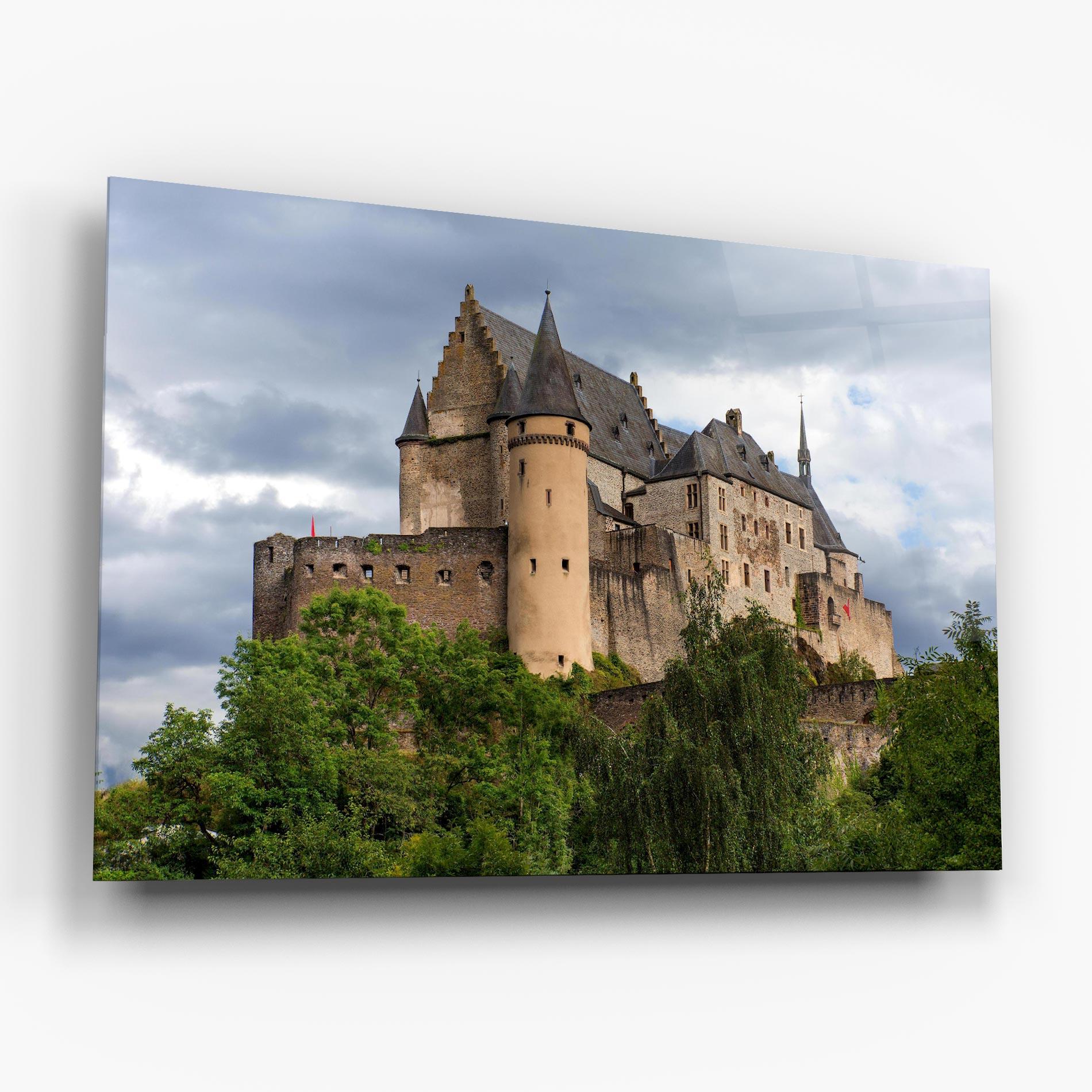 Стъклена картина Castle Vianden mockup 6