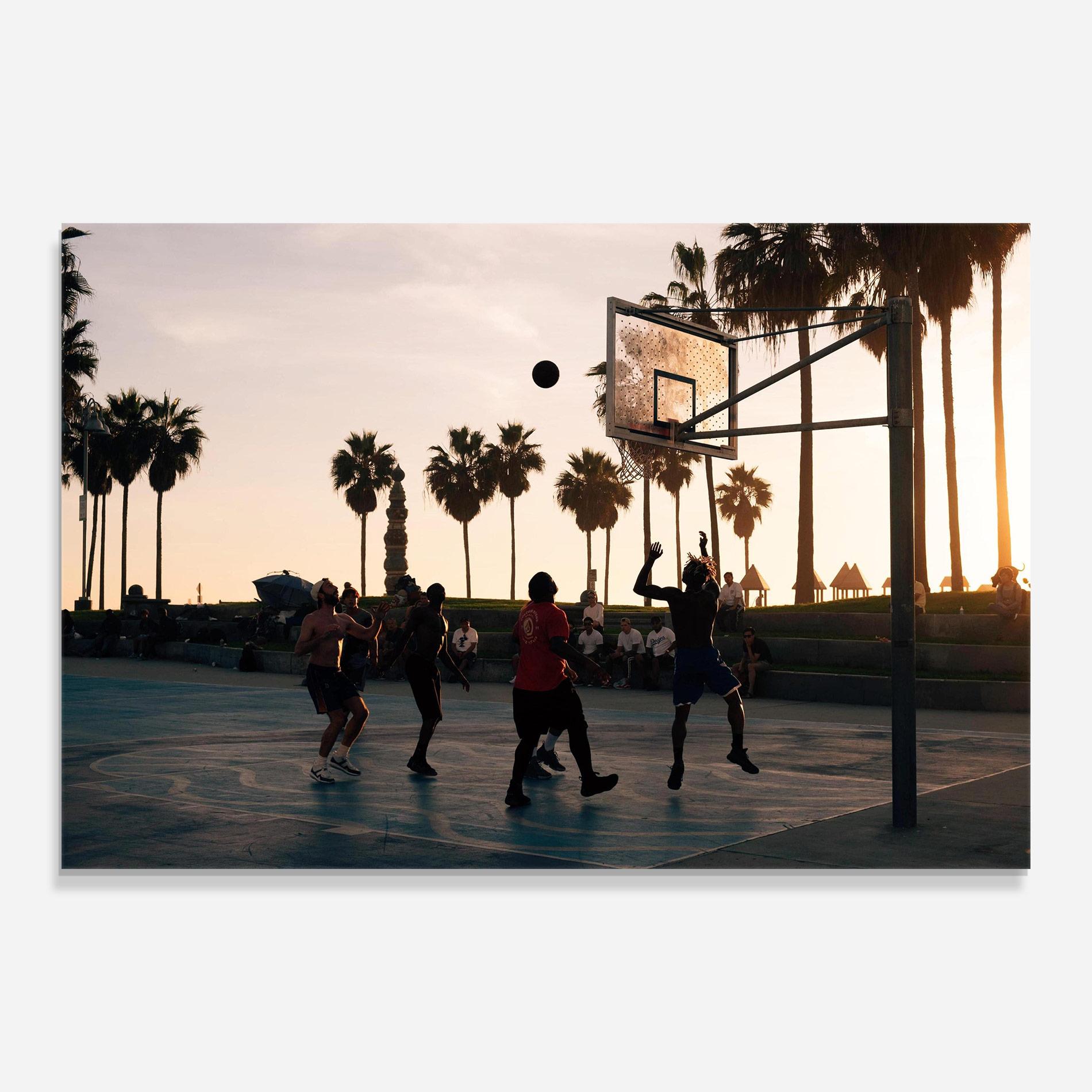 Стъклена картина Basketball Friends mockup 0